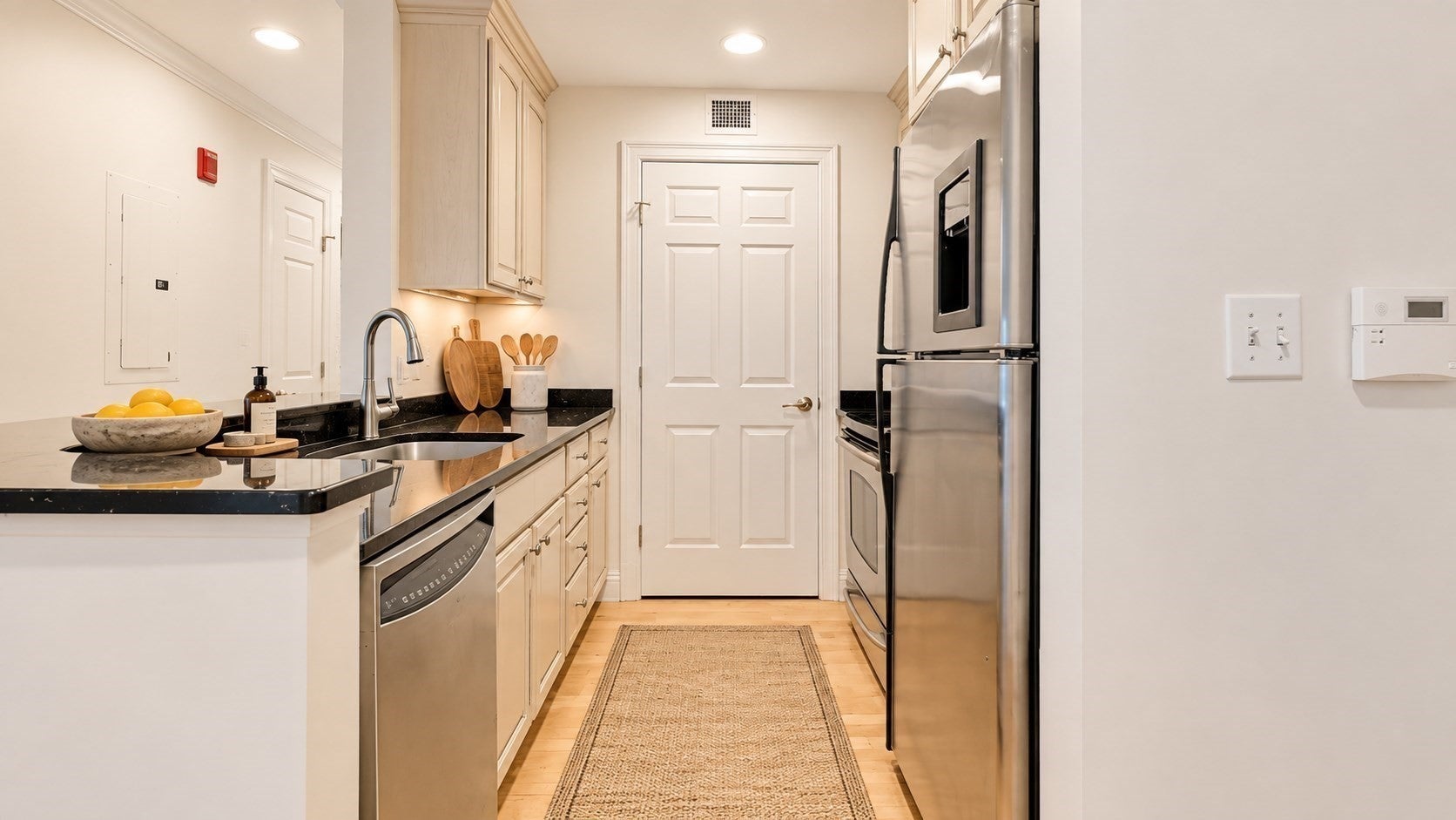121 Centre St #203, Brookline, MA, 121 Centre St #203, Brookline, MA Photo #3
