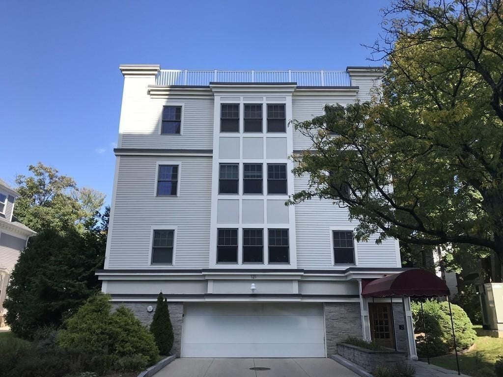 121 Centre St #203, Brookline, MA, 121 Centre St #203, Brookline, MA Photo #11