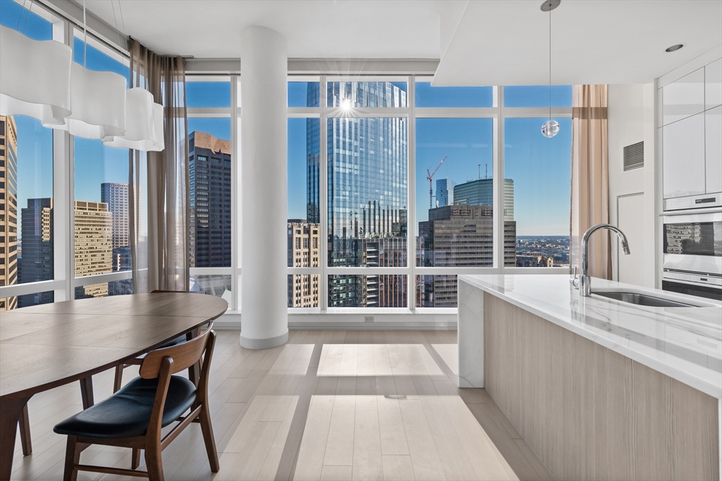 1 Franklin St 3708