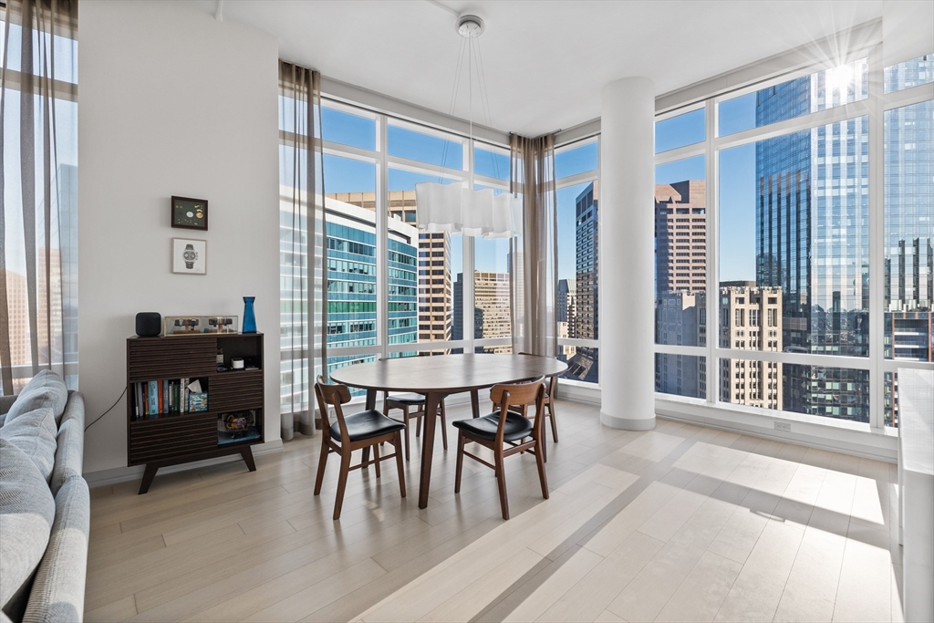 1 Franklin St 3708