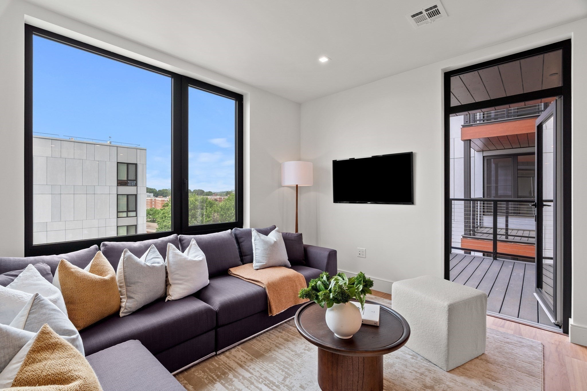 1515 Commonwealth Ave #814, Boston, MA Photo #8