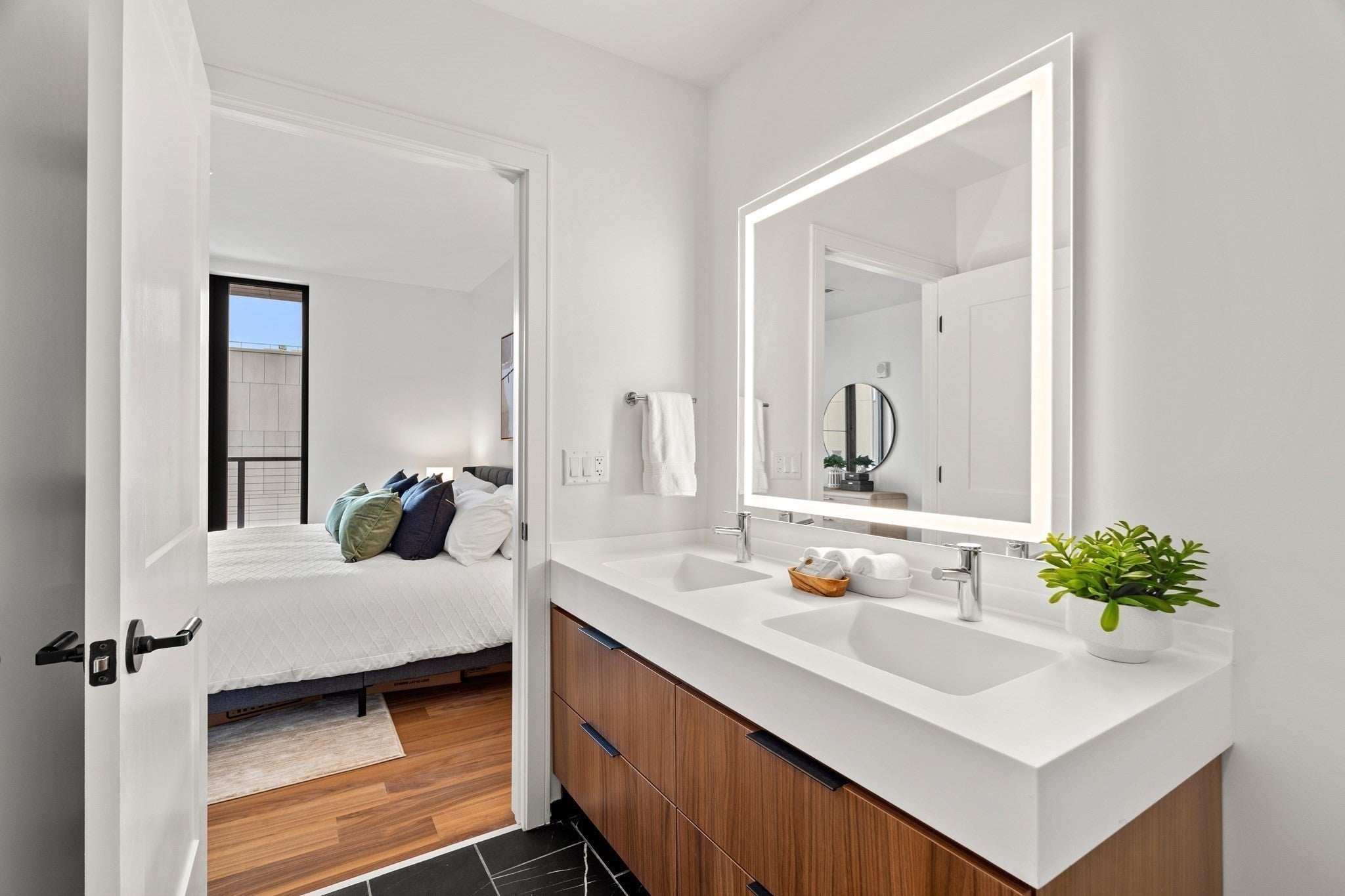 1515 Commonwealth Ave #814, Boston, MA Photo #12