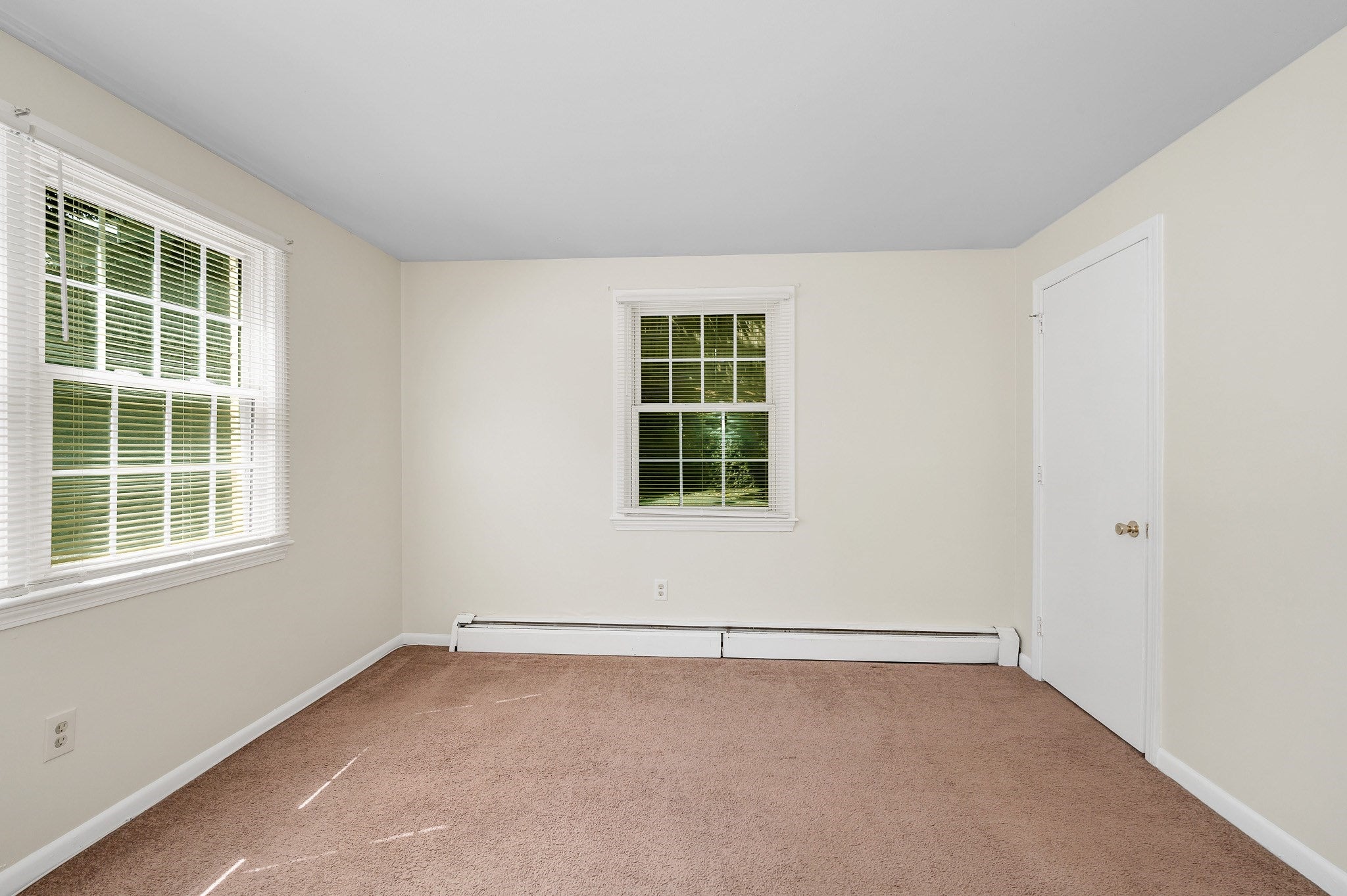 90 E Broadway #11, Derry, NH, 90 E Broadway #11, Derry, NH Photo #15