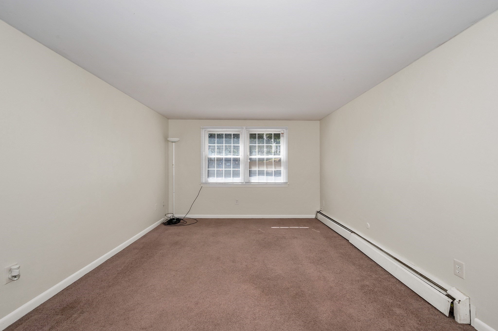 90 E Broadway #11, Derry, NH, 90 E Broadway #11, Derry, NH Photo #5