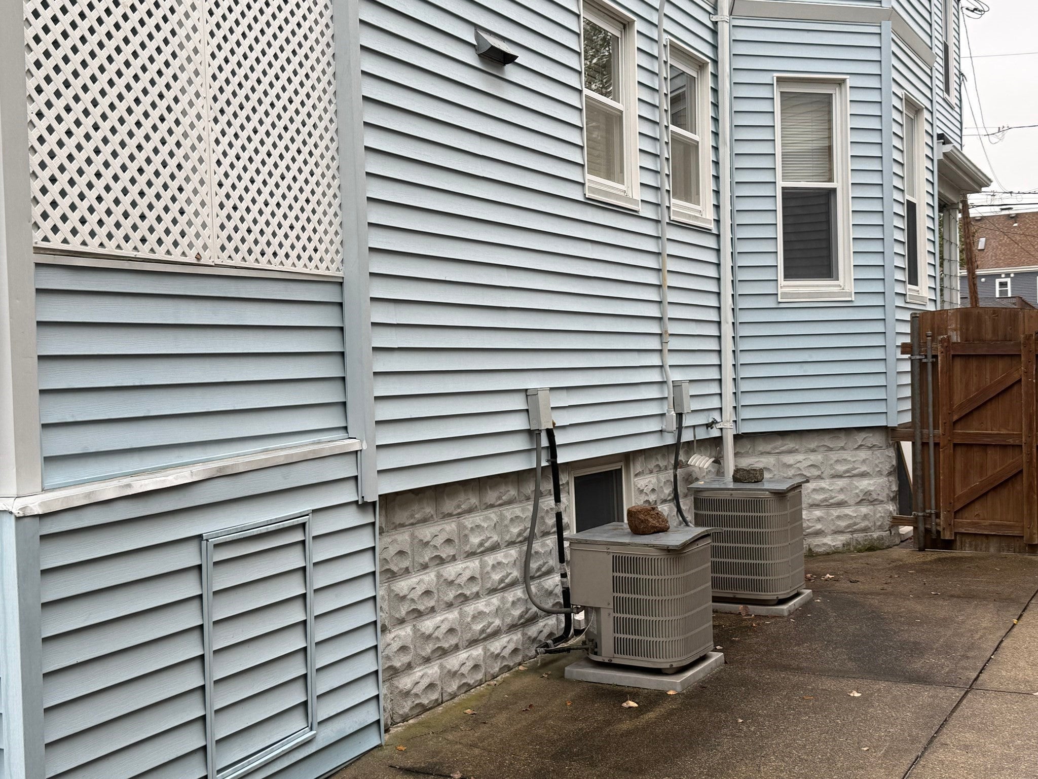 76-78 Surrey St, Medford, MA, 76-78 Surrey St, Medford, MA Photo #4