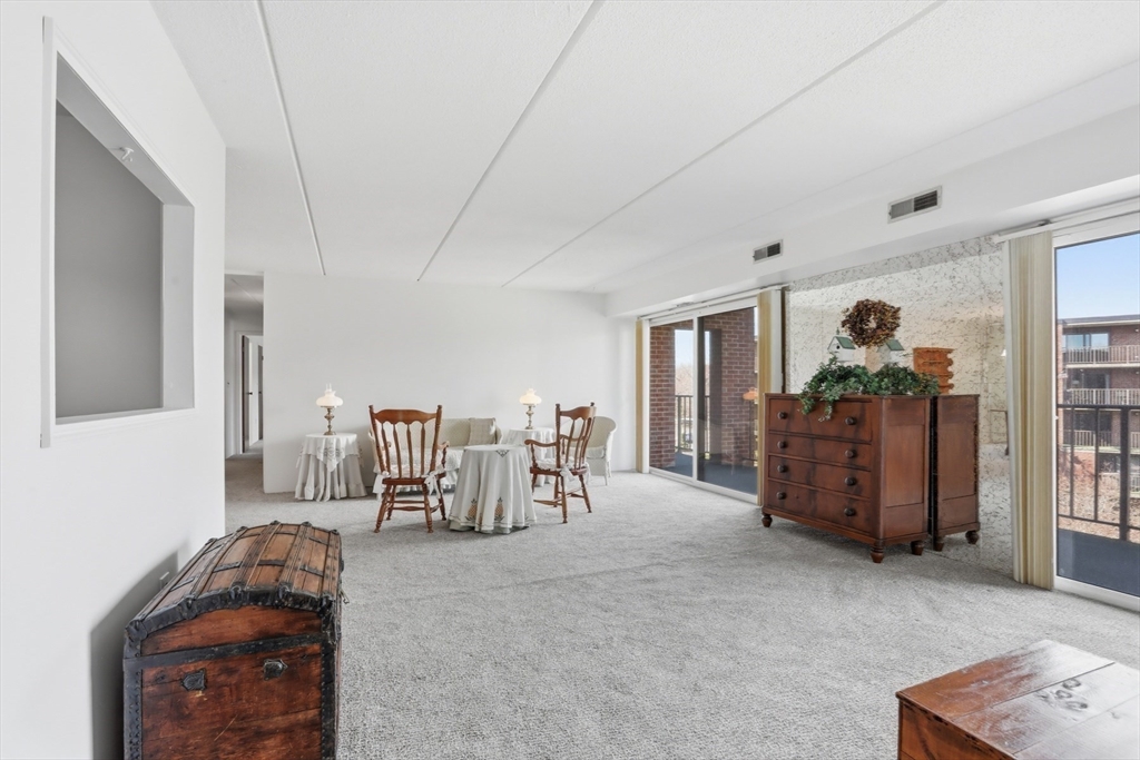 144 Marble St 403