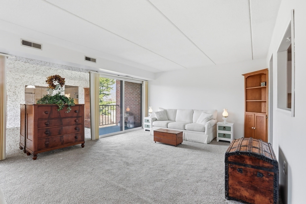144 Marble St 403