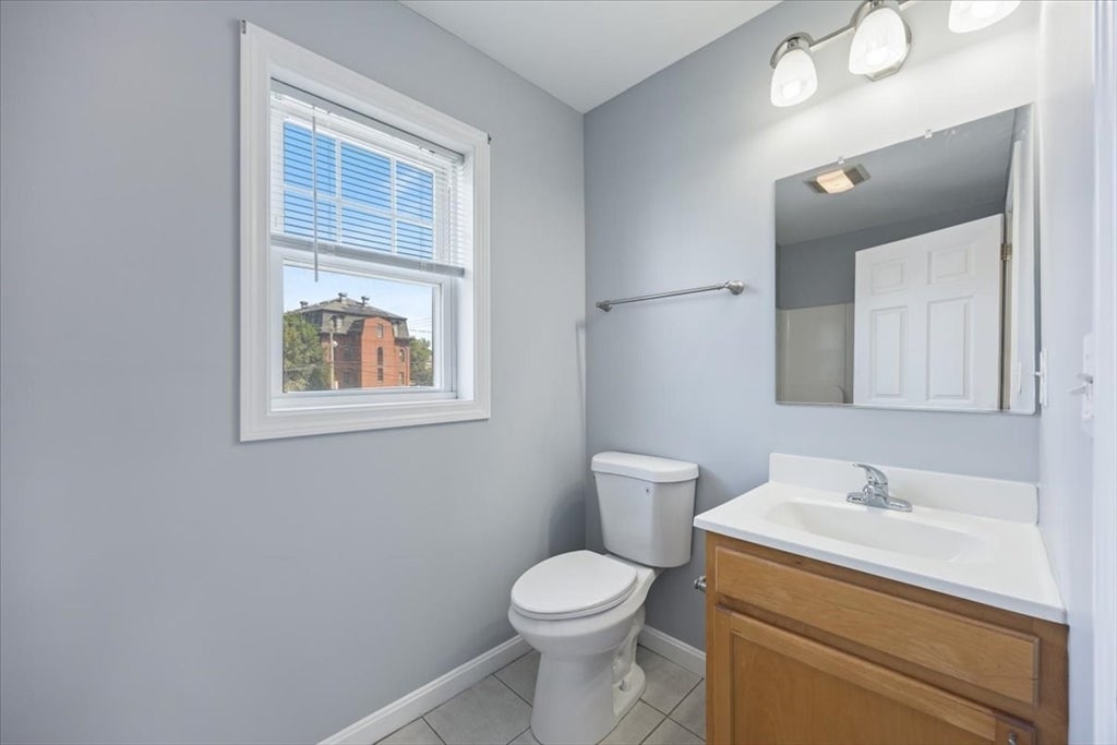 122 Locust St #4, Haverhill, MA Photo #13