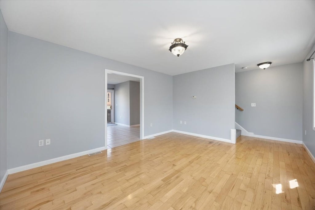 122 Locust St #4, Haverhill, MA Photo #12