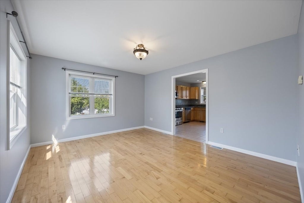 122 Locust St #4, Haverhill, MA Photo #10