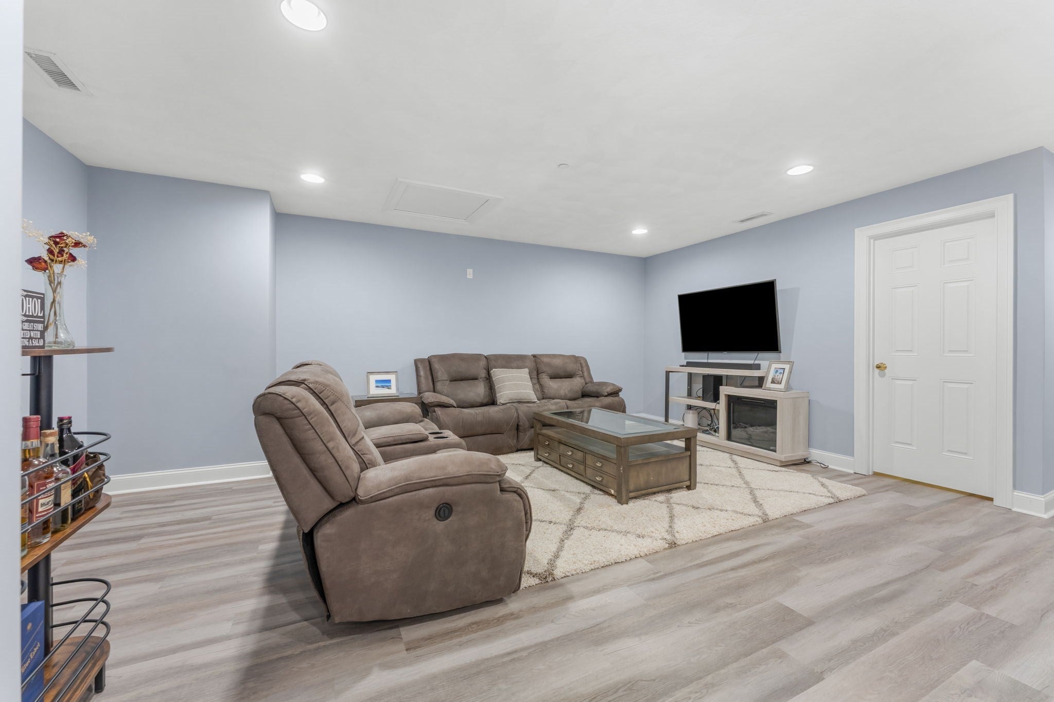 10 Charnstaff Ln #404, Billerica, MA Photo #25