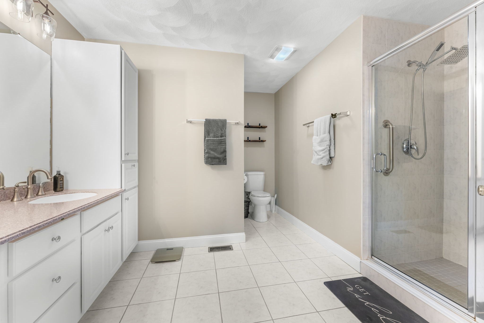 10 Charnstaff Ln #404, Billerica, MA Photo #16