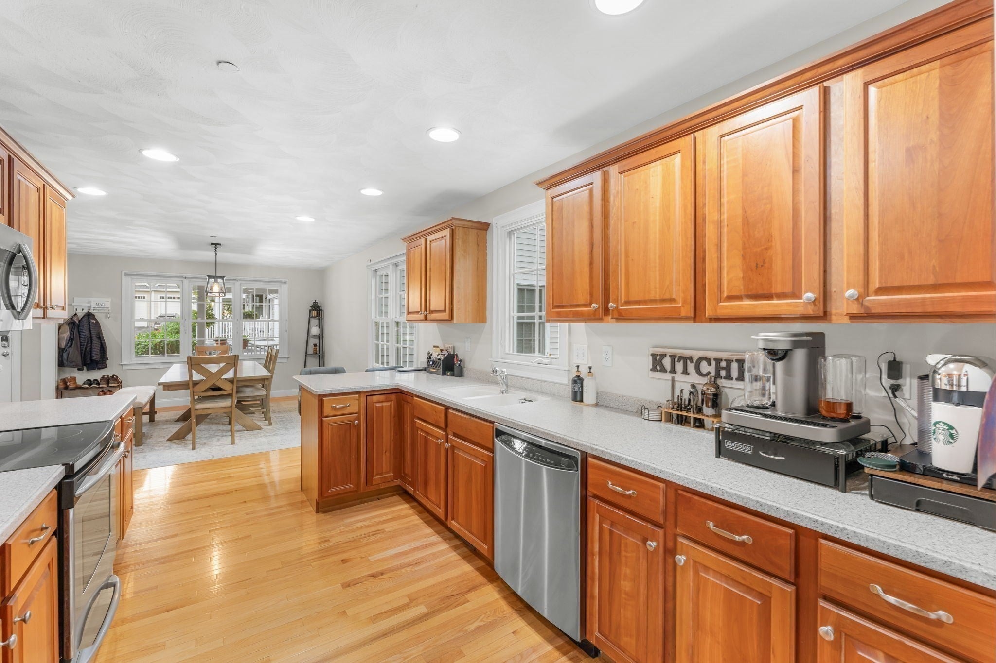 10 Charnstaff Ln #404, Billerica, MA Photo #10