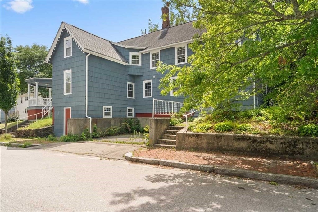 8 Crown St #8, Worcester, MA, 8 Crown St #8, Worcester, MA Photo #4