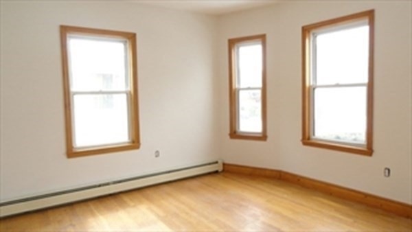 39 Paris Street #2, Medford, MA Photo #4