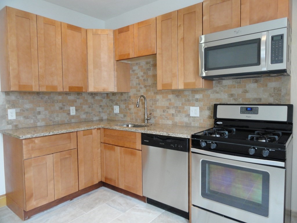 39 Paris Street #2, Medford, MA Photo #1