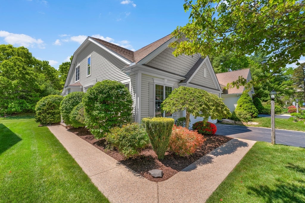 Photo of 9 Canoe Lndg, Plymouth, MA