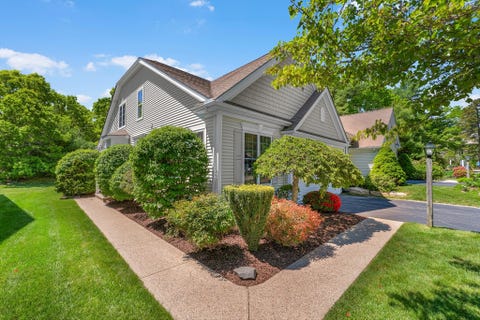 Photo of 9 Canoe Lndg, Plymouth, MA 02360 (MLS # 73562184)