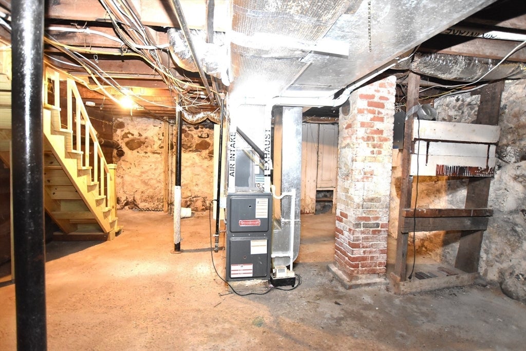 27-29 Highland St, Waltham, MA, 27-29 Highland St, Waltham, MA Photo #20