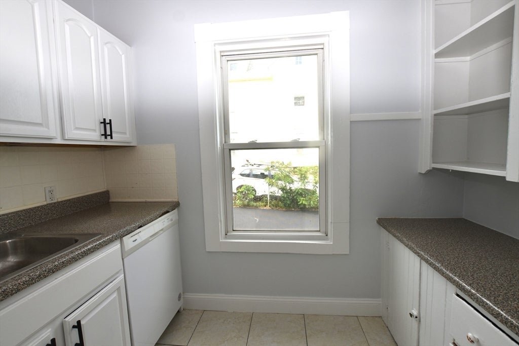 27-29 Highland St, Waltham, MA, 27-29 Highland St, Waltham, MA Photo #22