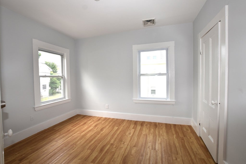 27-29 Highland St, Waltham, MA, 27-29 Highland St, Waltham, MA Photo #19