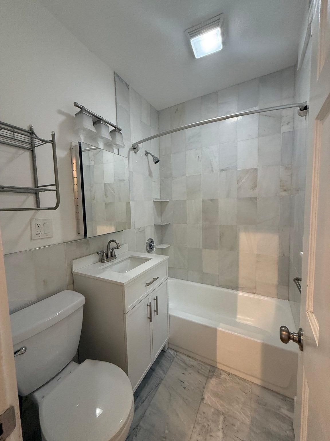 32 Ransom Rd 11, Boston MA 02135