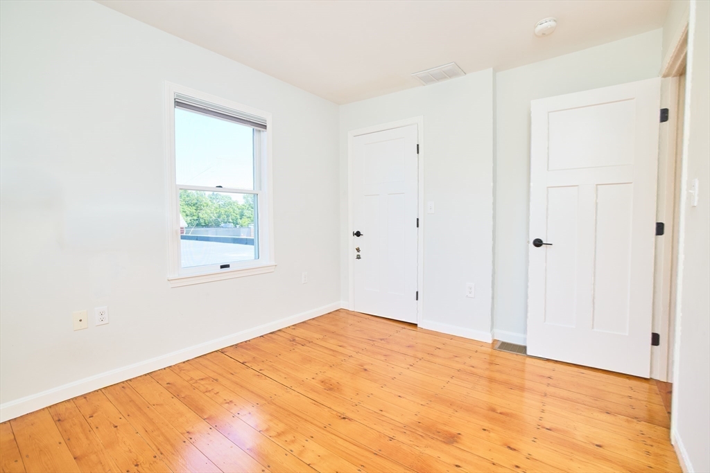 15 Clark St #15, Winchester, MA, 15 Clark St #15, Winchester, MA Photo #16