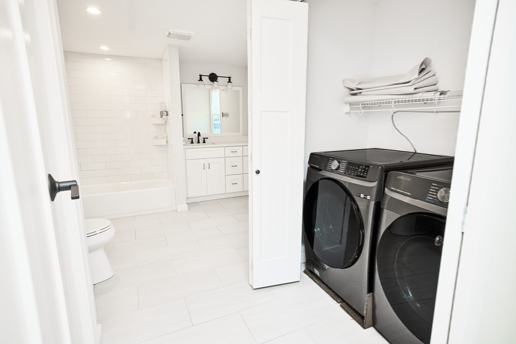 15 Clark St #15, Winchester, MA, 15 Clark St #15, Winchester, MA Photo #19