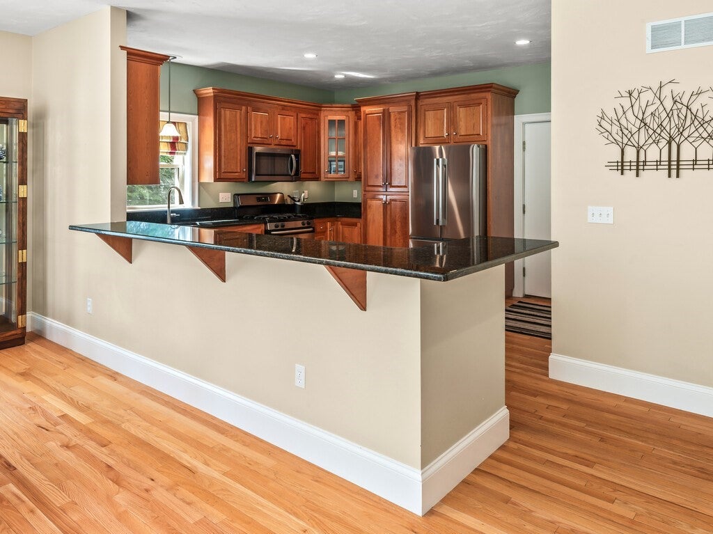 8 Walden Way #8, Milford, MA, 8 Walden Way #8, Milford, MA Photo #24