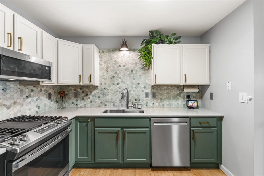 16 Margin St 5