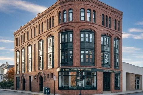 Photo of 5 Davis Ave #1A, Brookline, MA 02445 (MLS # 73523125)