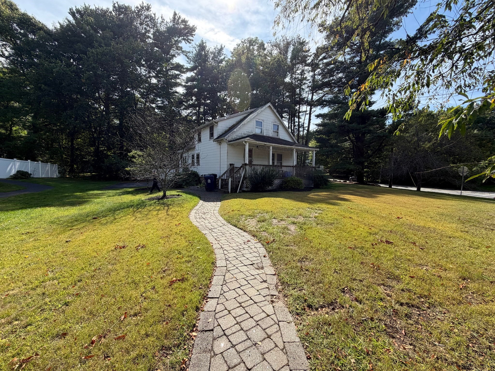 136 Shawsheen Ave, Wilmington, MA Photo #1
