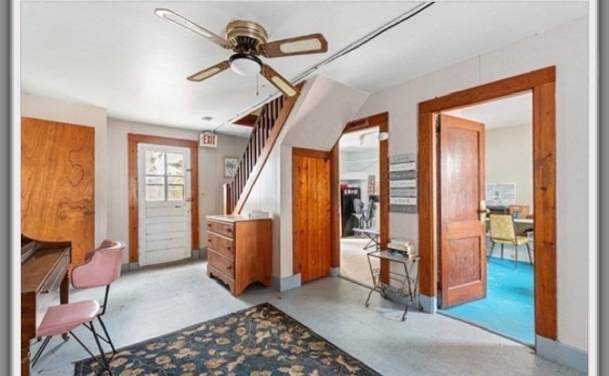 40 Wareham St, Carver, MA, 40 Wareham St, Carver, MA Photo #19