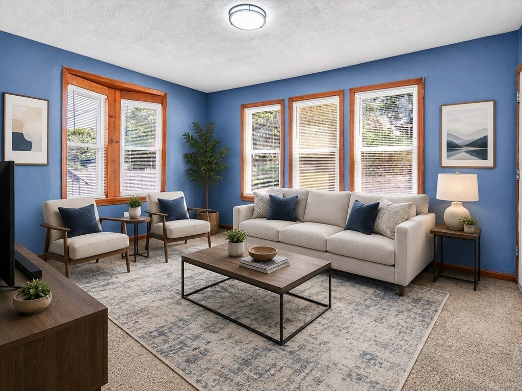 53 Mann St #5, Lawrence, MA Photo #4
