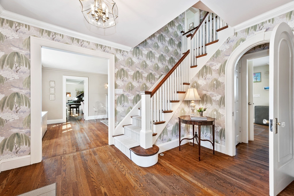 120 Forest St