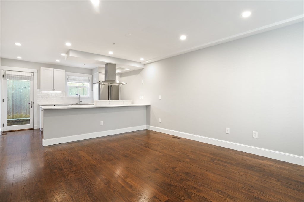 1-7 Atwood Sq #5, Boston, MA Photo #16