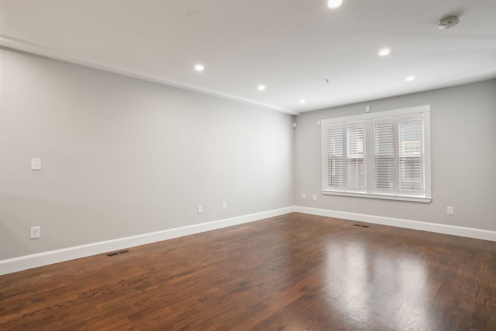 1-7 Atwood Sq #5, Boston, MA Photo #18