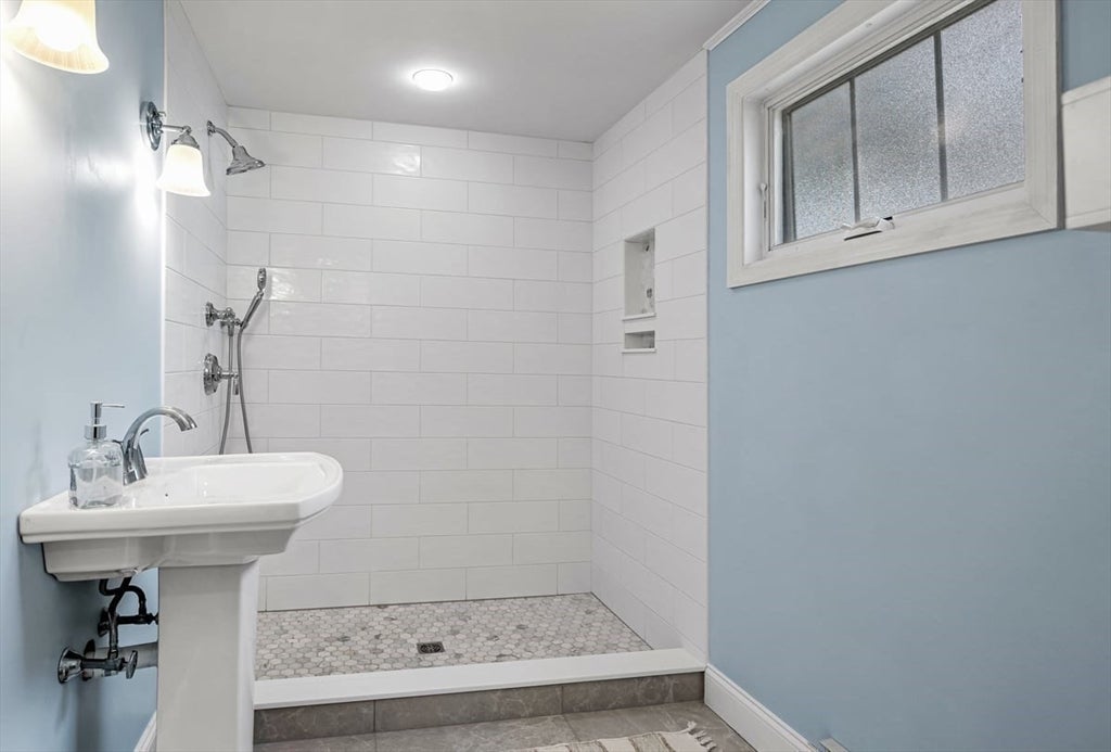17 Musquashicut Ave, Scituate, MA, 17 Musquashicut Ave, Scituate, MA Photo #11