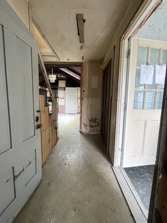 67 Delano St, New Bedford, MA Photo #3