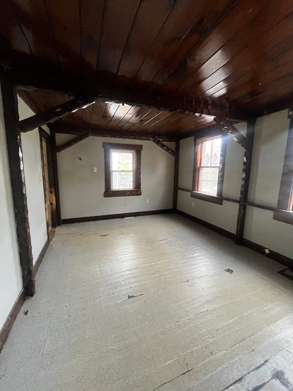 67 Delano St, New Bedford, MA Photo #14