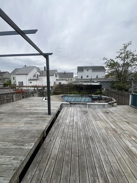 67 Delano St, New Bedford, MA Photo #17