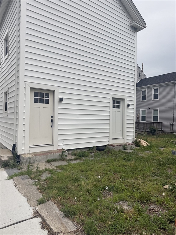 263 Acushnet Ave