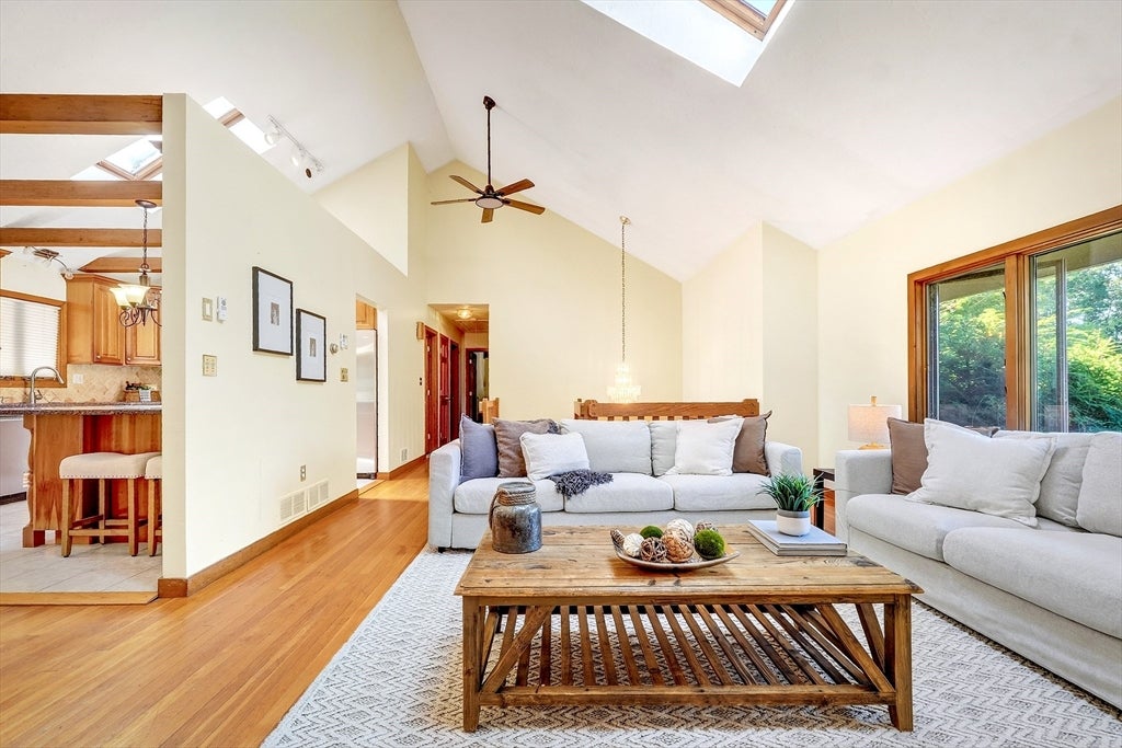 3 Macone Cir, Stoneham, MA, 3 Macone Cir, Stoneham, MA Photo #7
