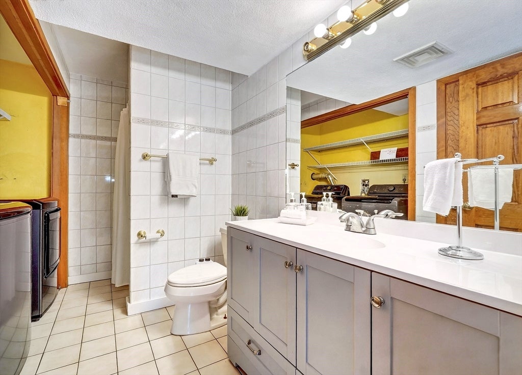 3 Macone Cir, Stoneham, MA, 3 Macone Cir, Stoneham, MA Photo #21
