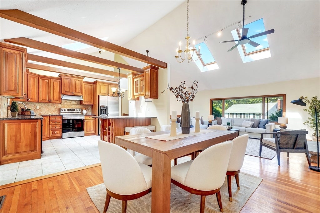 3 Macone Cir, Stoneham, MA, 3 Macone Cir, Stoneham, MA Photo #10