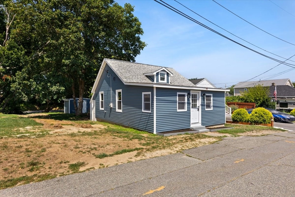 21 Hillside Ave