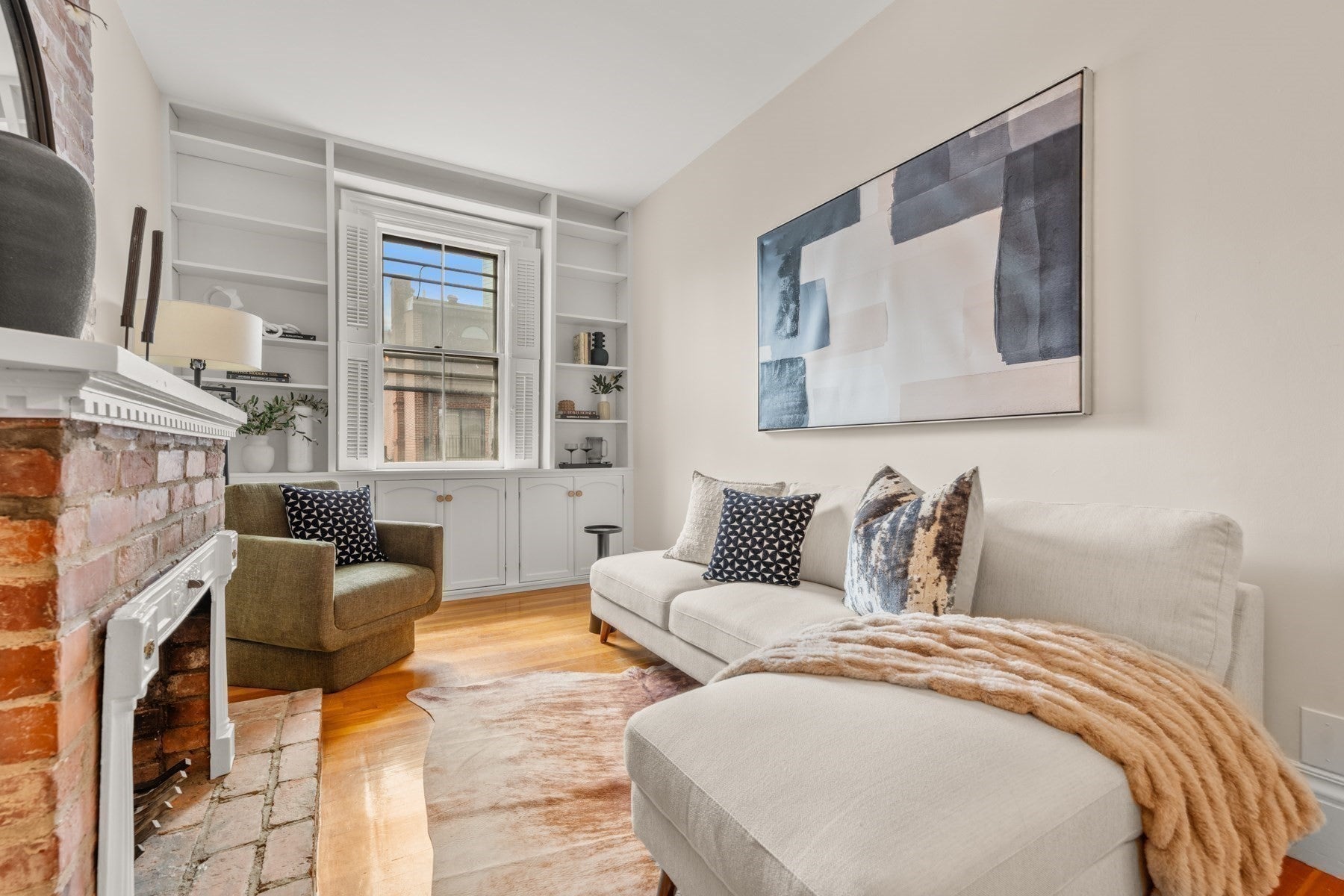 167 Beacon St 12