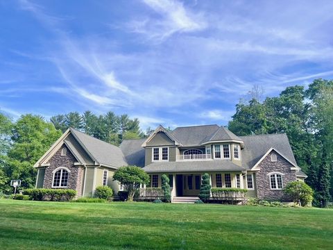 19 Whippoorwill Lane Concord MA 01742