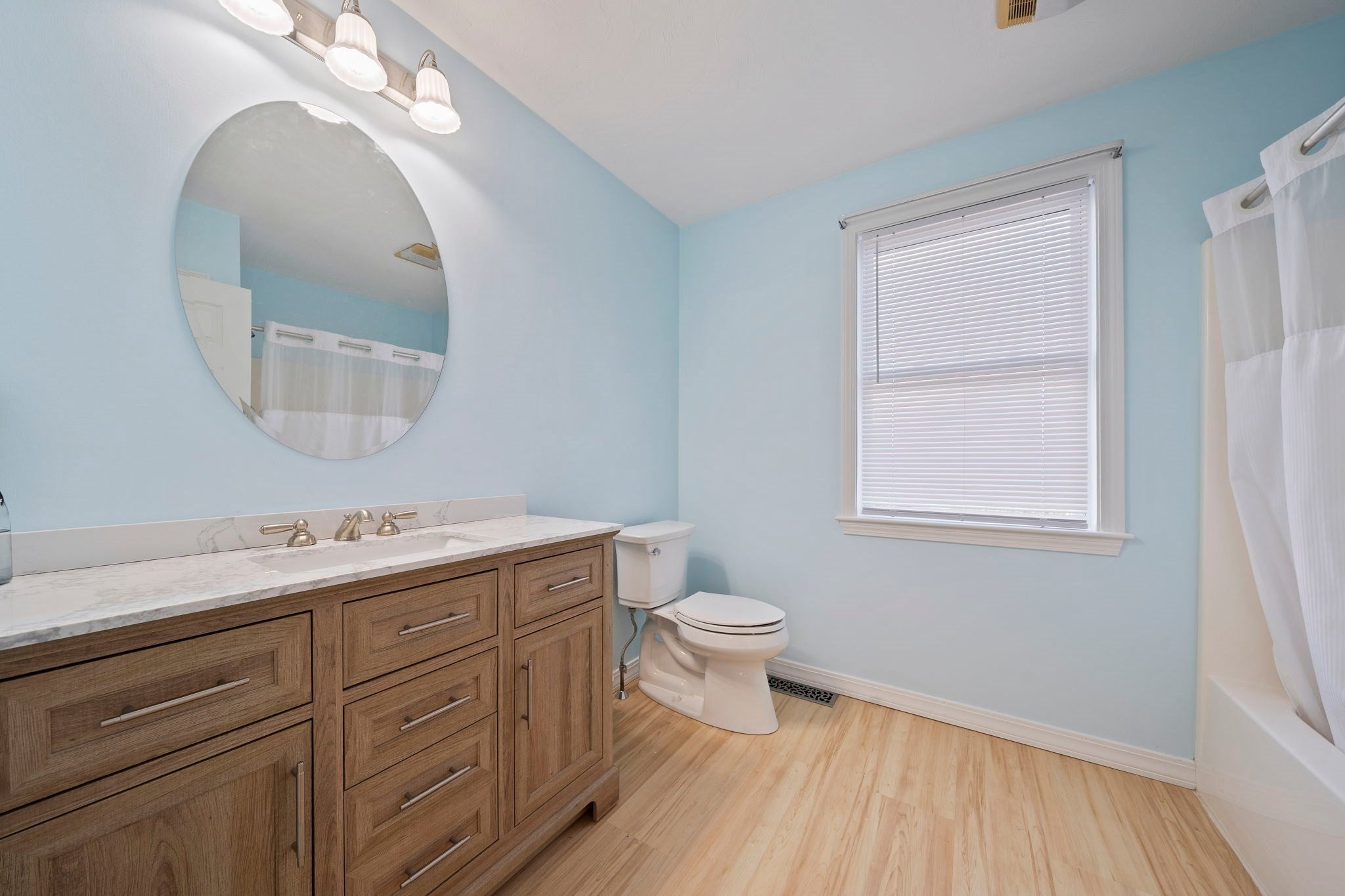 11 Doris Dr, Weymouth, MA Photo #21