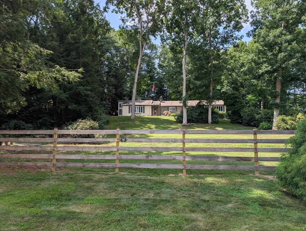 37 Brookside Dr